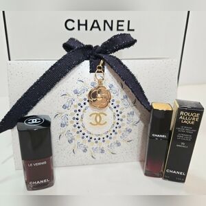 CHANEL MAKEUP BUNDLE:70 IMMOBILE Liquid  Lipstick+907 Rouge Brun Nail Polish New